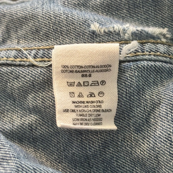 Free People Button Front Distressed Denim‎ Jean Jacket Sz XS 100% Cotton NO HOOD - Picture 5 of 7